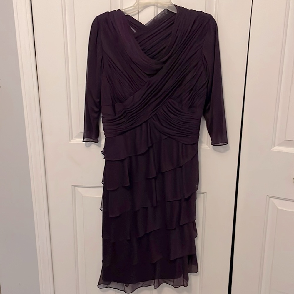 Patra Womens Sz 14 W Lilac side zip stretchy ruffled dress GUC B71